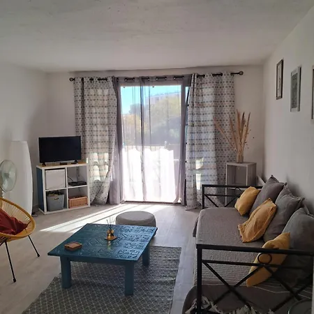 Presqu'ile De Giens, Appartement