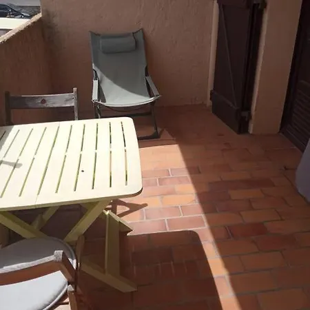 Presqu'ile De Giens, Apartment Hyeres